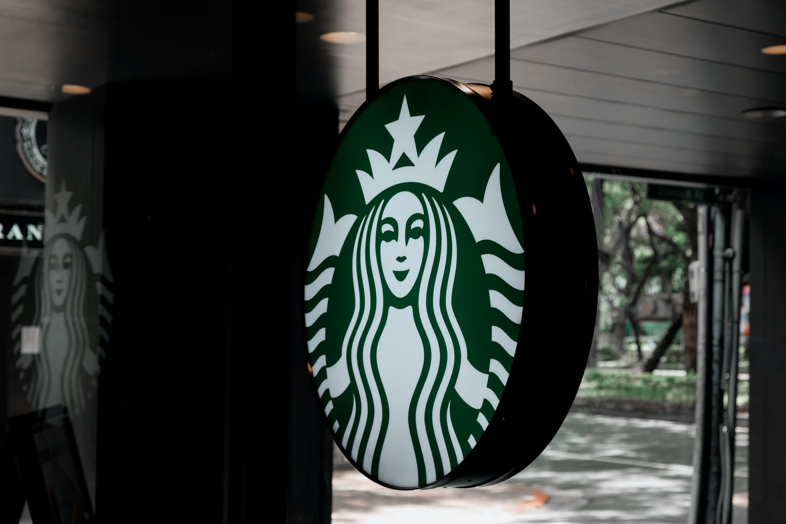 11 Fascinating Starbucks Statistics & Facts to Know in 2025 | Corner ...