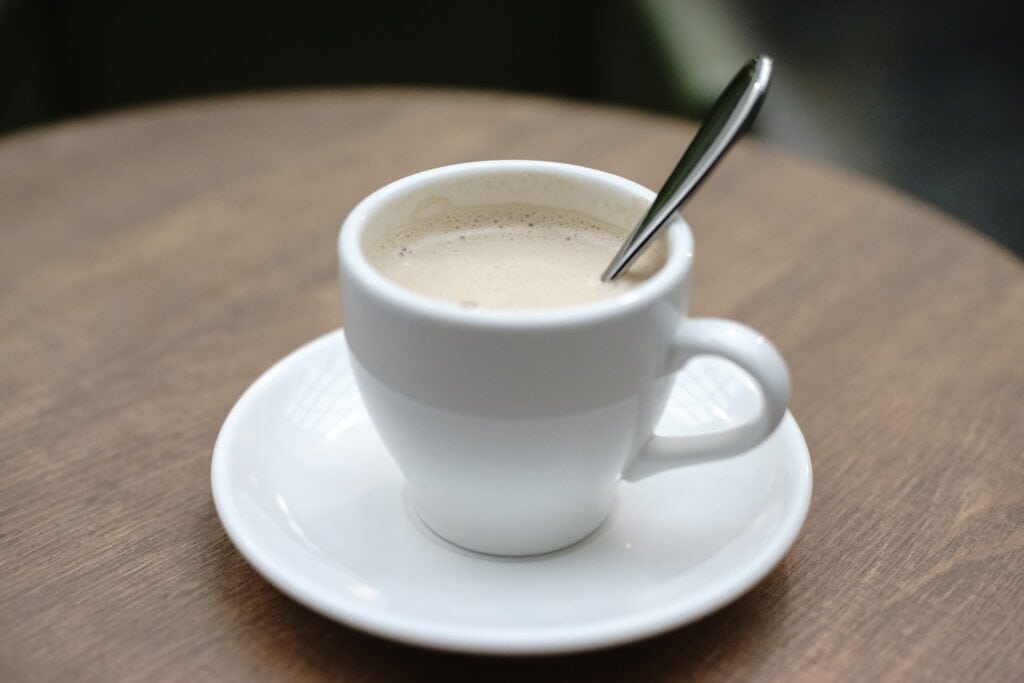 Royal milk tea in white cup