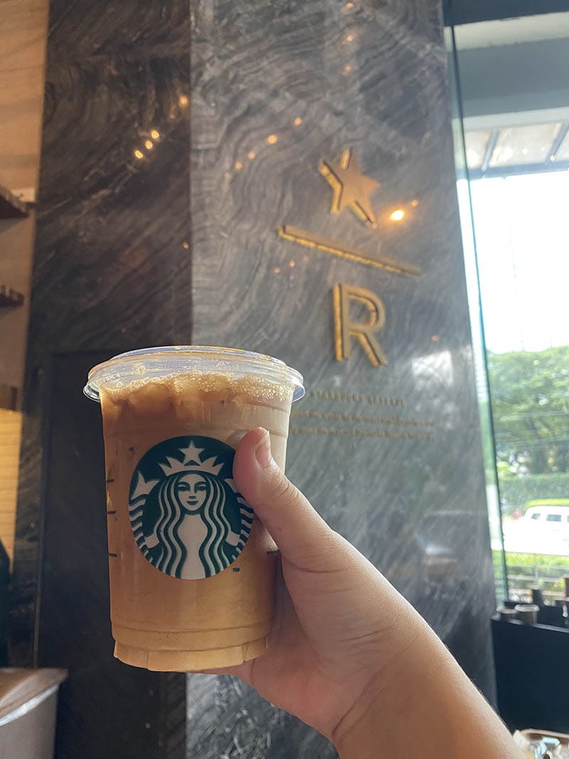 Shakerato Starbucks Reserve drink