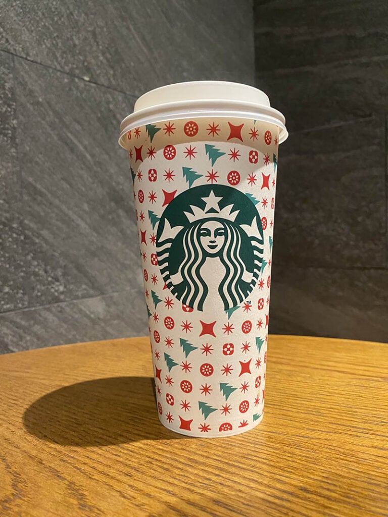 hot starbucks holiday drink